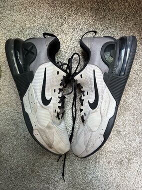 Nike Men’s Running Sneakers - White/Black
